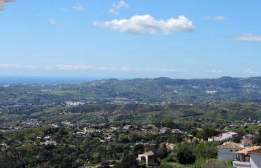 P-20 SPACIOUS APARTMENT WITH BEAUTIFUL VIEWS IN MIJAS