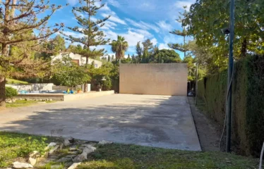 V-7 GATED DEVELOPMENT OF 7 VILLAS WITH PANORAMIC VIEWS