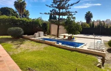 V-7 GATED DEVELOPMENT OF 7 VILLAS WITH PANORAMIC VIEWS