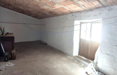 C-7 BEAUTIFUL TRADITIONAL HOUSE TO REFORM IN MIJAS