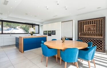V-28 EXCLUSIVE VILLA IN VLATOCADO